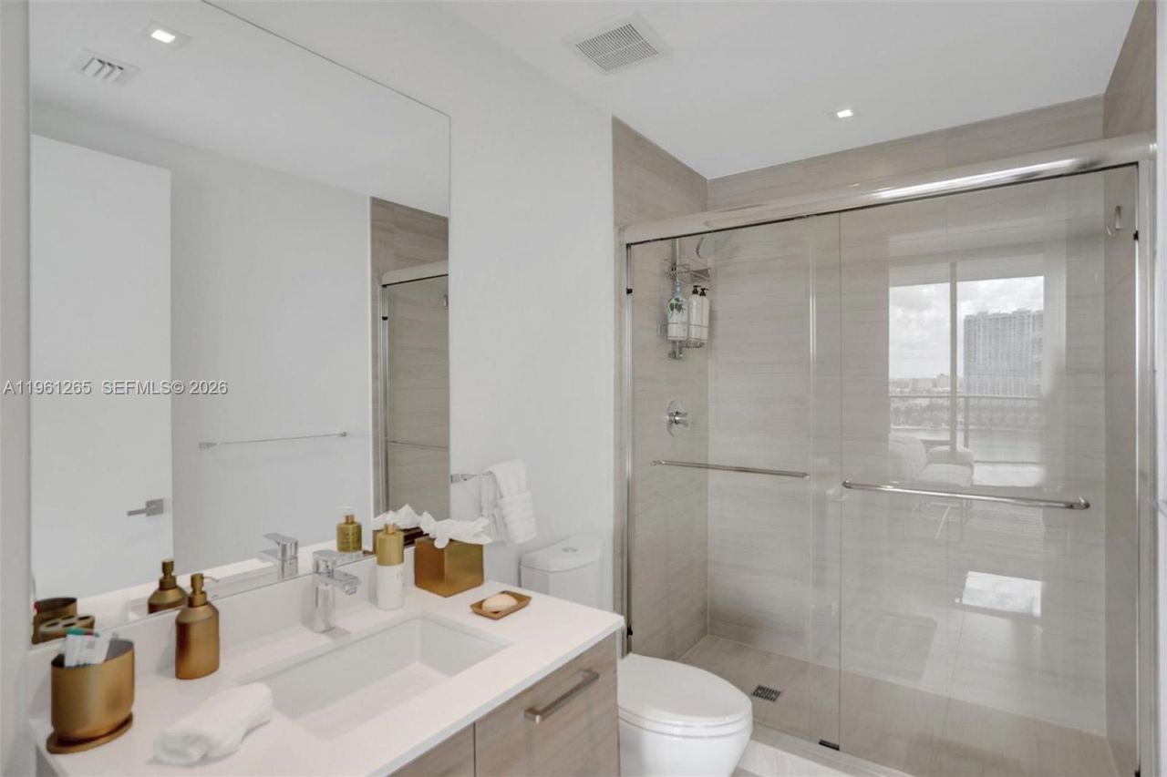 5500 Island Estates Dr, Unit 1105, Aventura, FL 33160 Photo