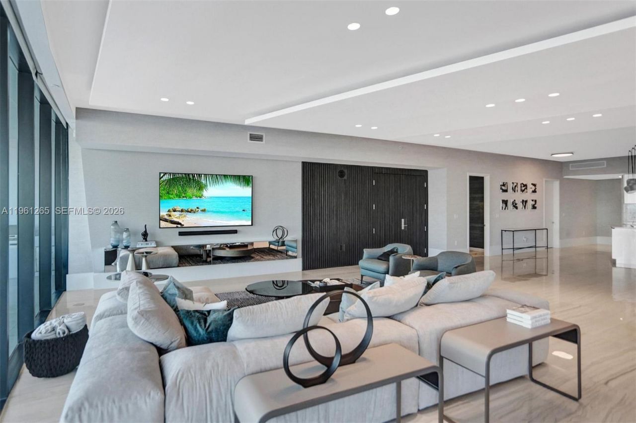 5500 Island Estates Dr, Unit 1105, Aventura, FL 33160 Photo