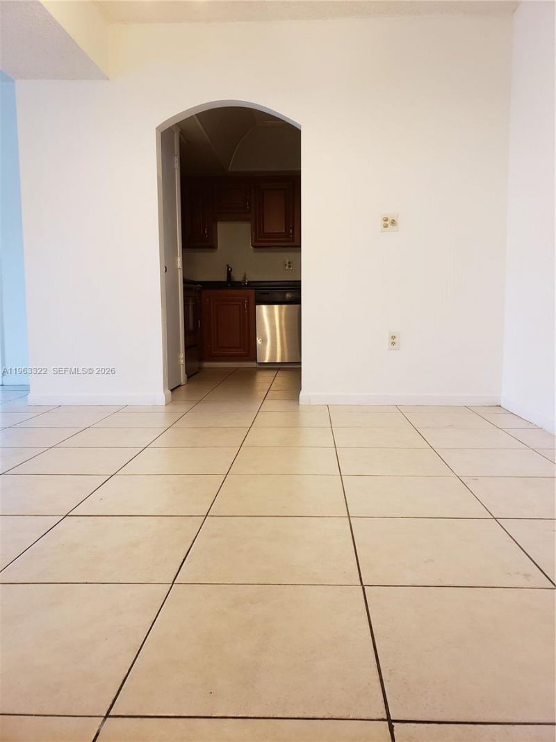 4170 Inverrary Dr , Unit 310, Lauderhill, FL 33319 Photo