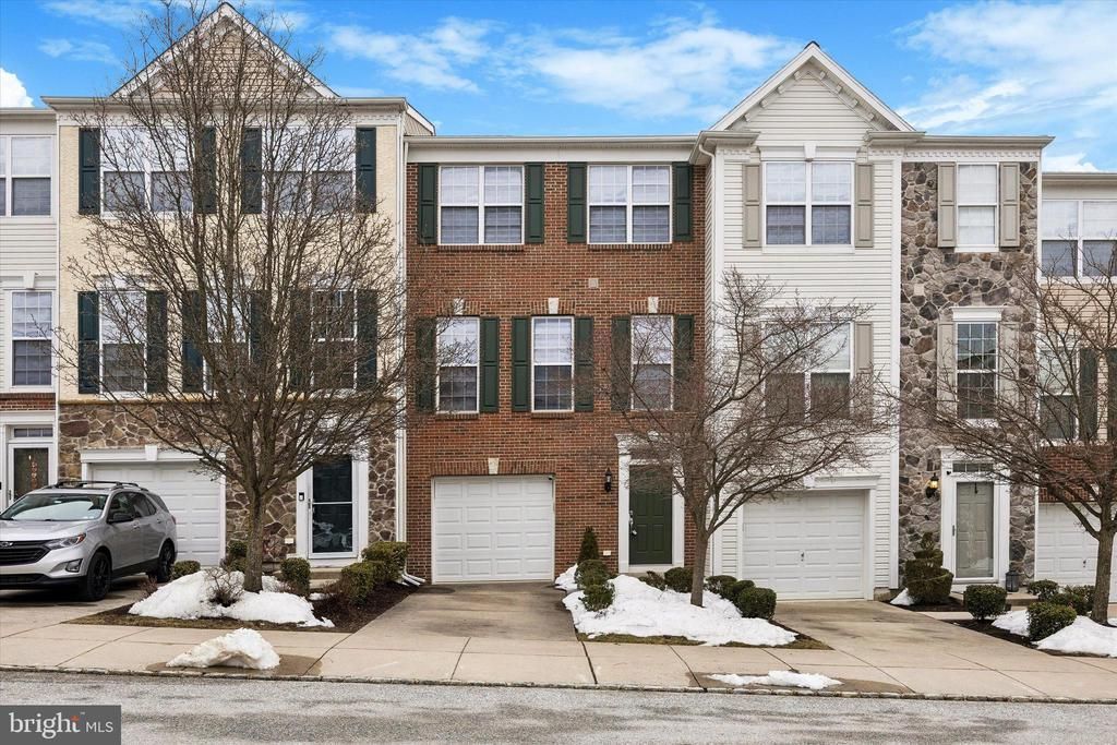 252 Hudson Drive, Phoenixville, PA 19460 Main Photo