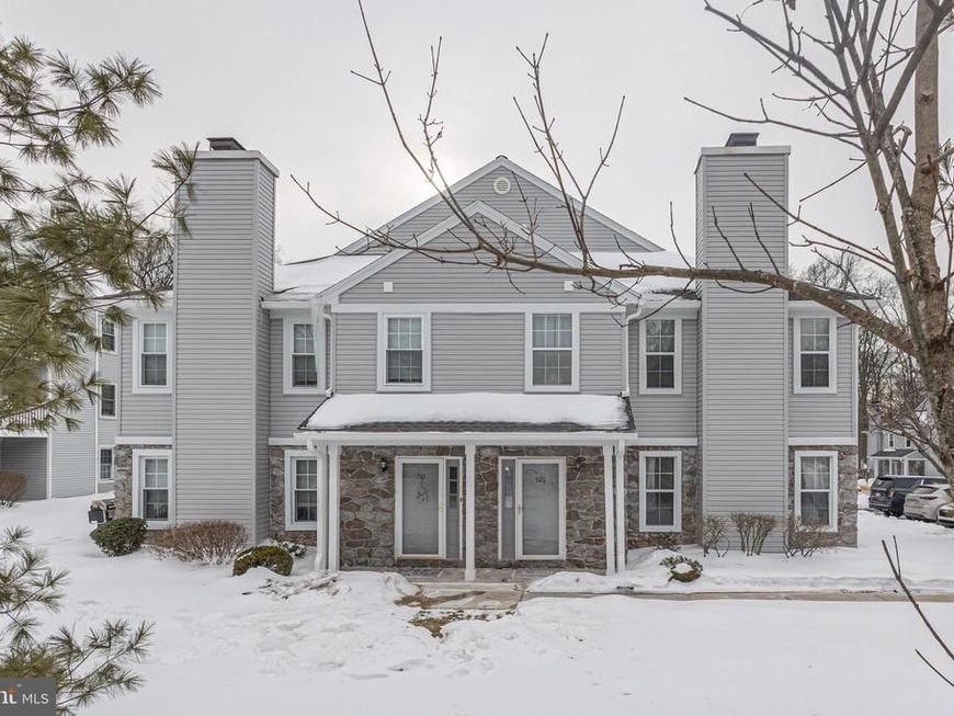 512 Mews Drive, Sellersville, PA 18960 Main Photo