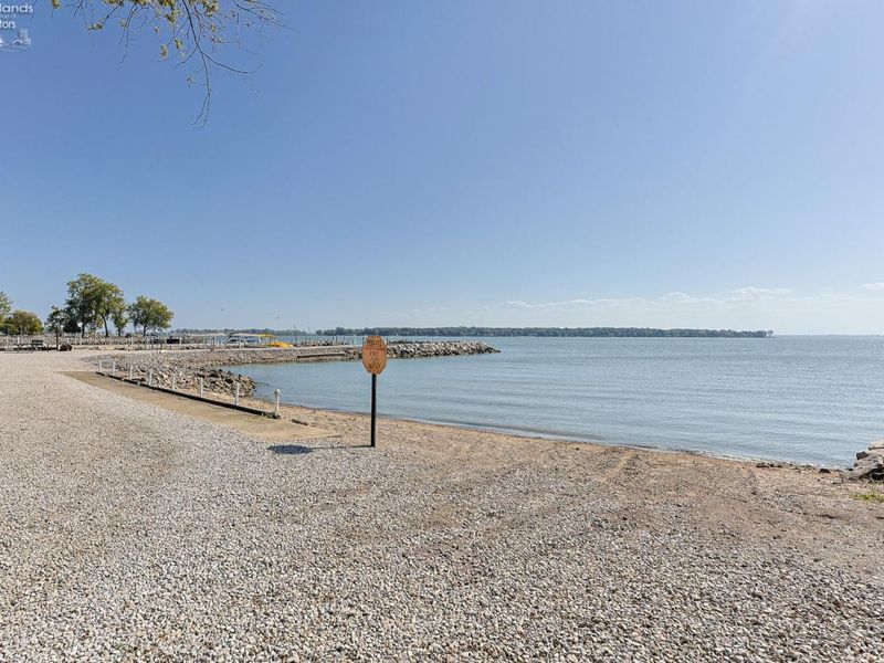 1914 S Bayview Drive, Marblehead, OH 43440 Photo 58