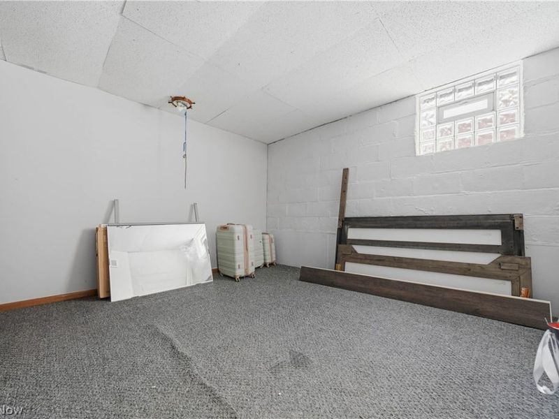 154 Crescent Drive, Akron, OH 44301 Photo 28