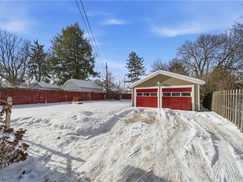 154 Crescent Drive, Akron, OH 44301 Photo 30