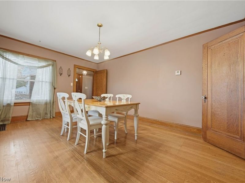 154 Crescent Drive, Akron, OH 44301 Photo 6