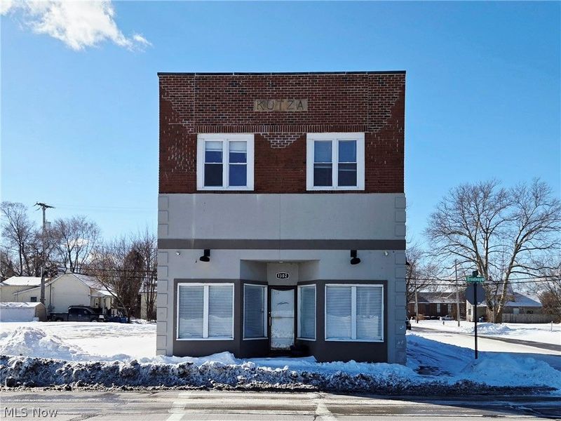 1302 Broadway Avenue, Lorain, OH 44052 Photo 2