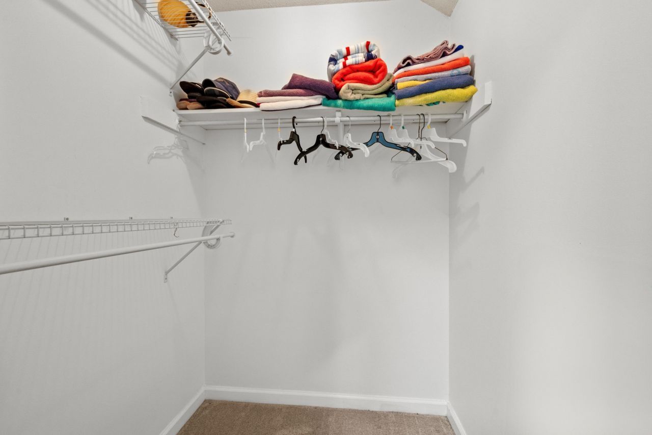 3700 Golf Colony Lane Photo 25