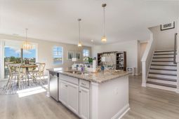 719 Hadara Dr photo 4