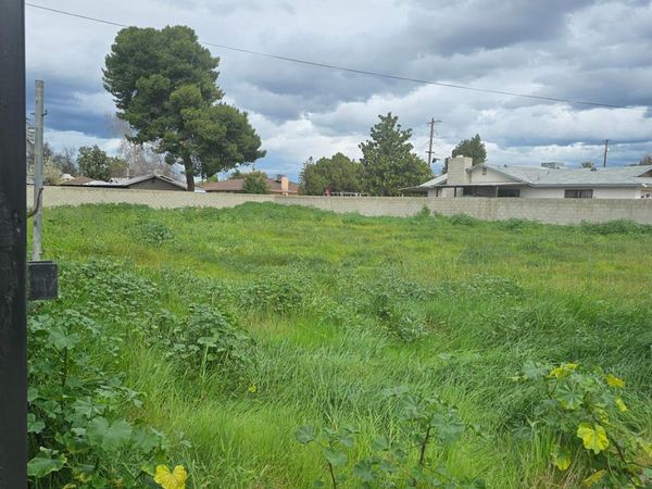 443 Myrtle Street, Bakersfield, CA 93304