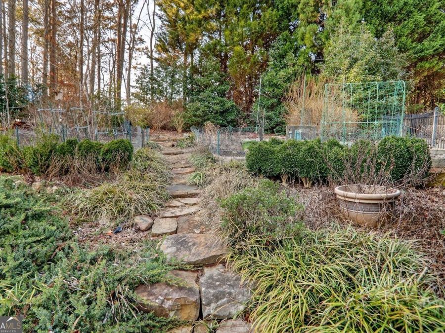 Property Image 76