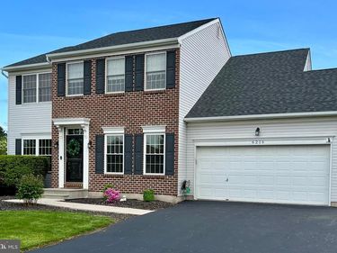 6216 CLOVER LANE, MACUNGIE, PA 18062
