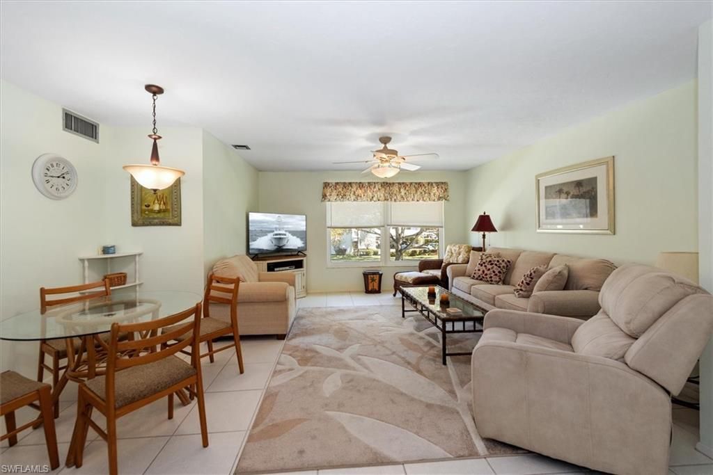582 Broad Ave S, Unit 582, Naples, FL 34102 Photo