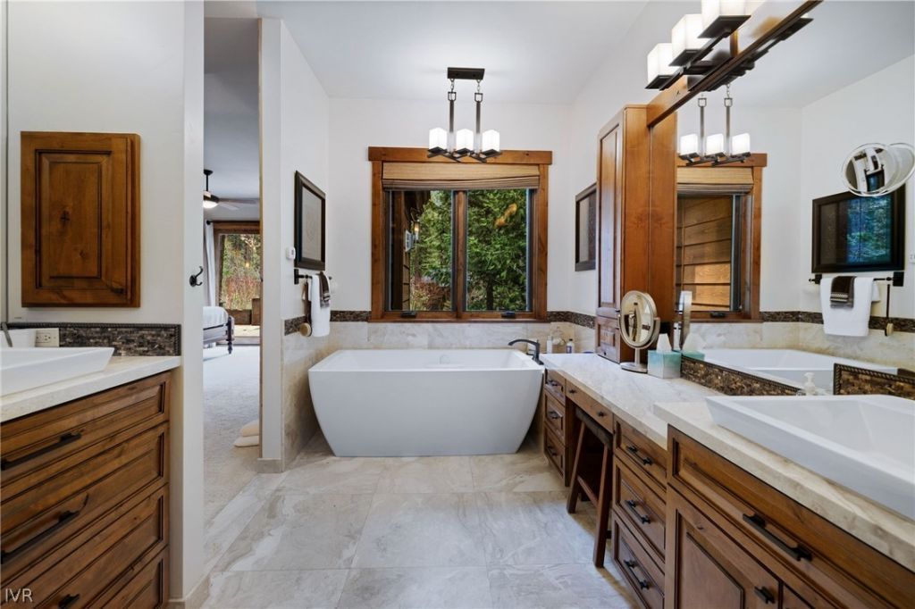 150 Pine Cone Road, Incline Village, NV 89451 Photo