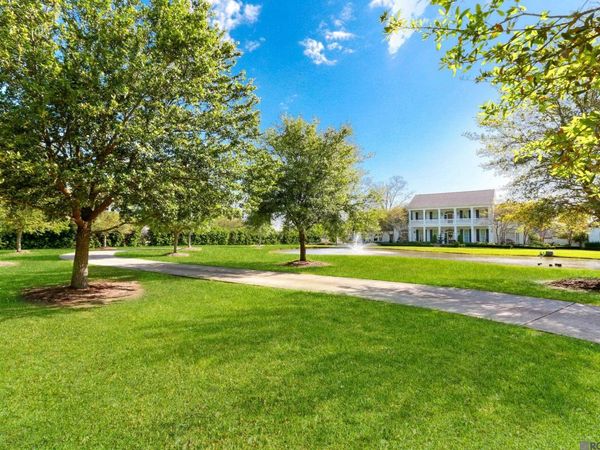 23434 Portwood Ln, Zachary, LA 70791