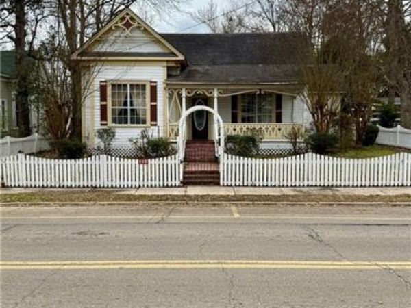 804 E MAIN Street, Winnfield, LA 71483