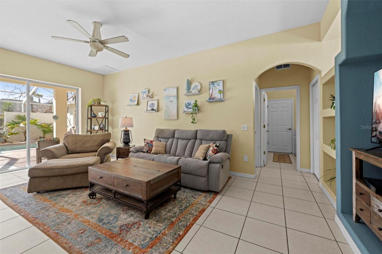 15198 Surrey Bend, Spring Hill, FL 34609 Photo