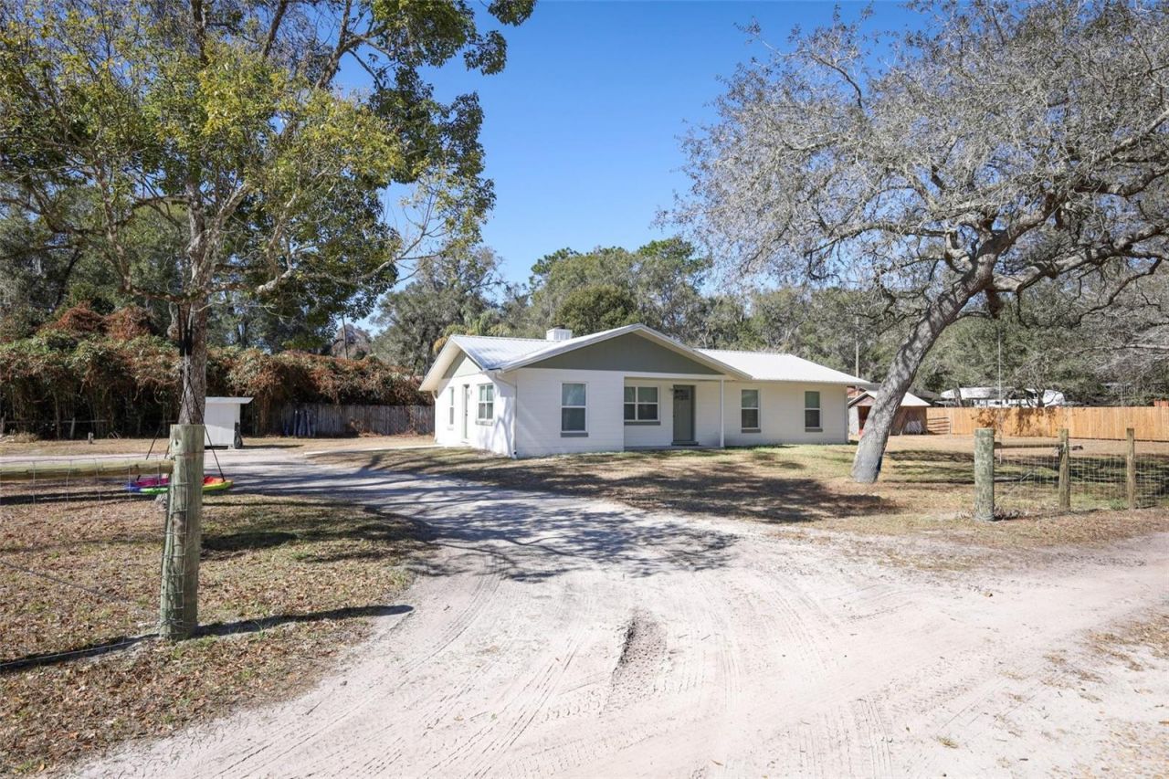 1243 Spring Garden Ranch Road, De Leon Springs, FL 32130 Photo