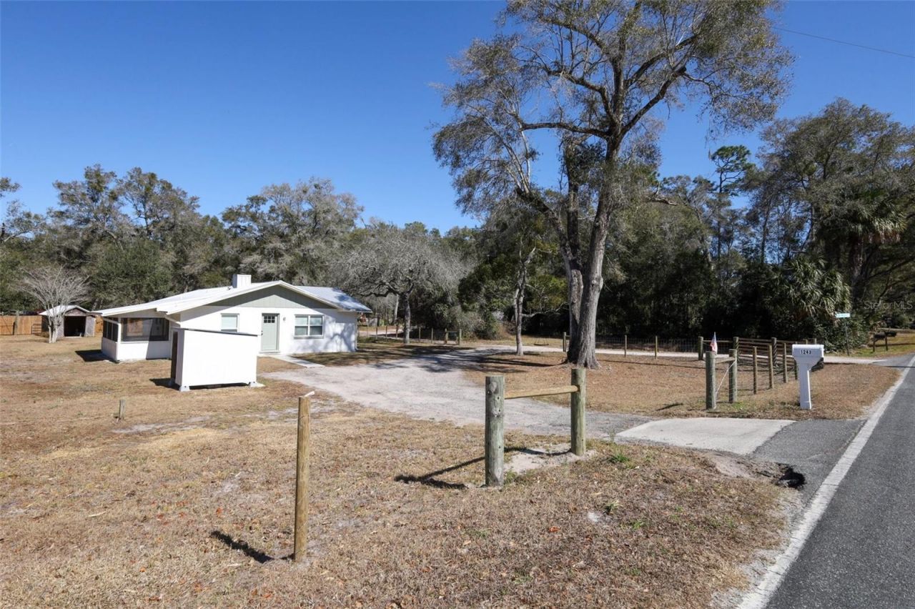 1243 Spring Garden Ranch Road, De Leon Springs, FL 32130 Photo