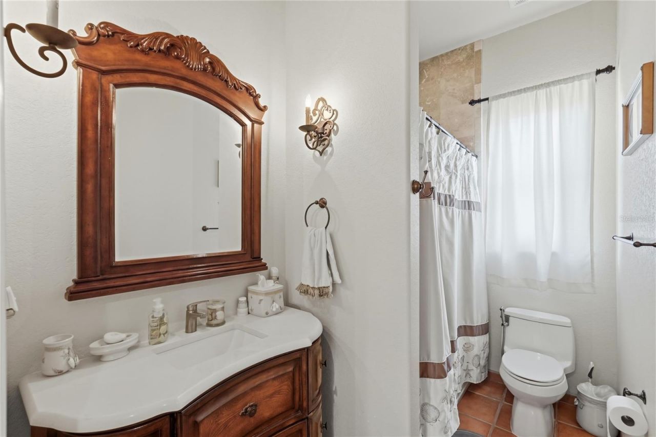 9017 Baywood Park Drive, Seminole, FL 33777 Photo