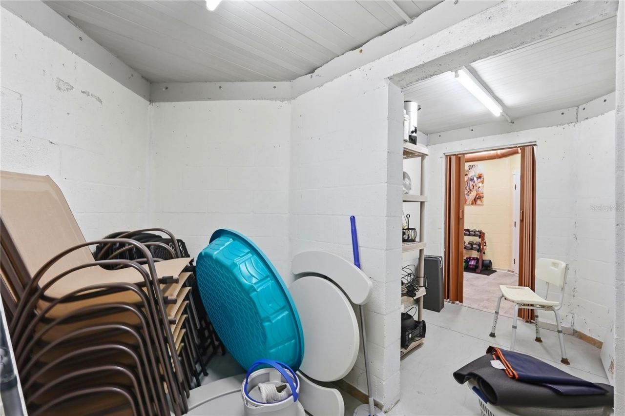 9017 Baywood Park Drive, Seminole, FL 33777 Photo