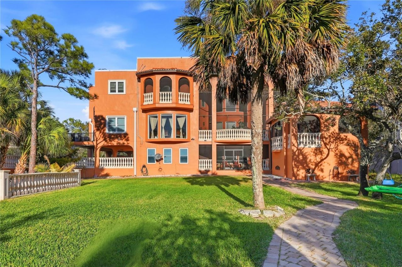 9017 Baywood Park Drive, Seminole, FL 33777 Photo