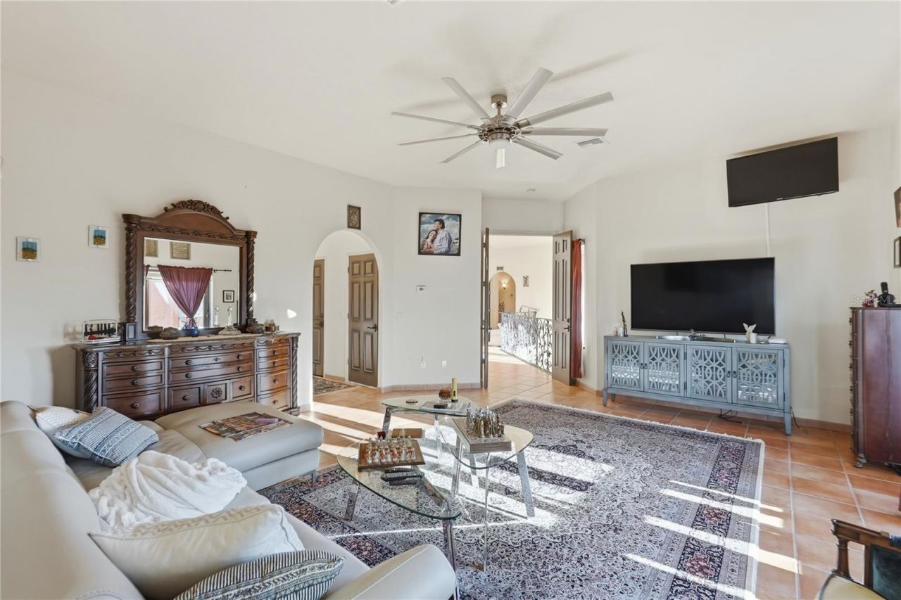 9017 Baywood Park Drive, Seminole, FL 33777 Photo