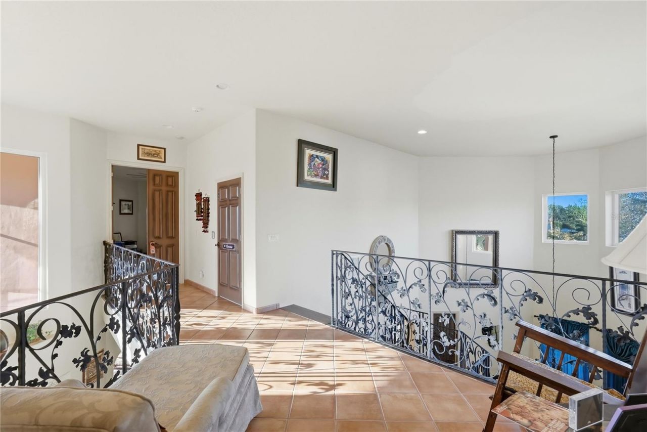 9017 Baywood Park Drive, Seminole, FL 33777 Photo