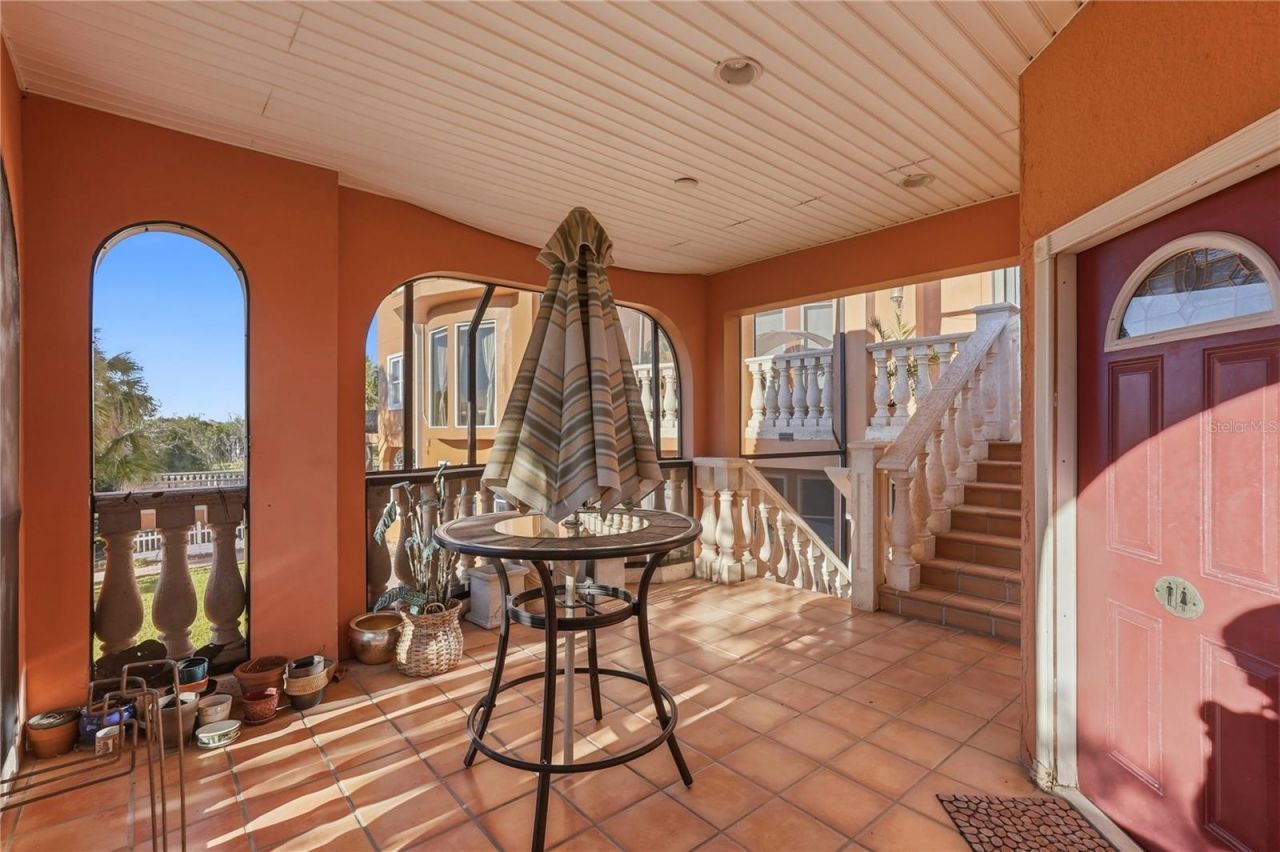 9017 Baywood Park Drive, Seminole, FL 33777 Photo