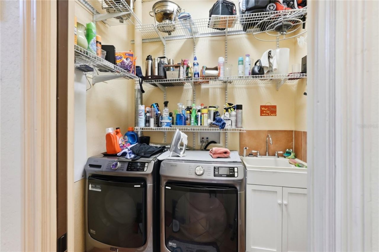 9017 Baywood Park Drive, Seminole, FL 33777 Photo