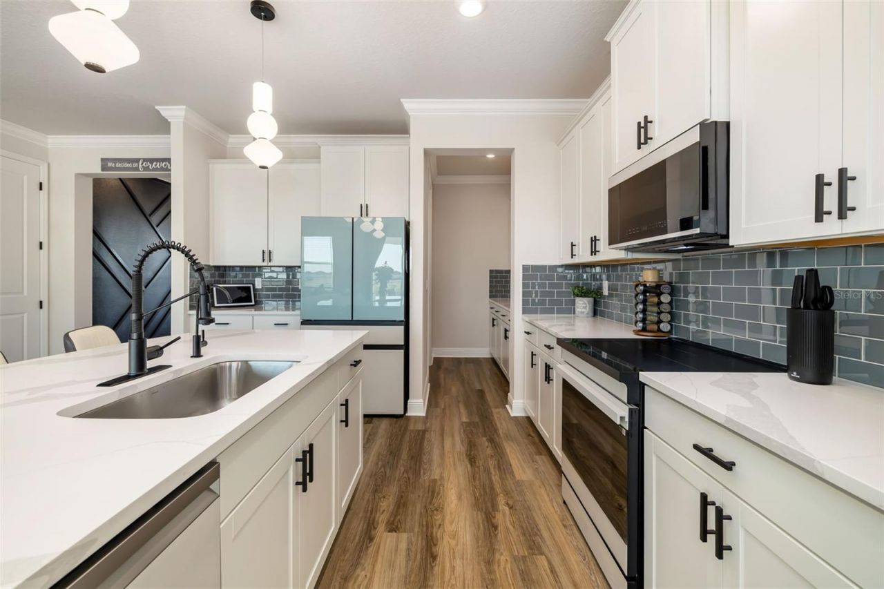 18320 Thistleberry Place, Bradenton, FL 34211 Photo