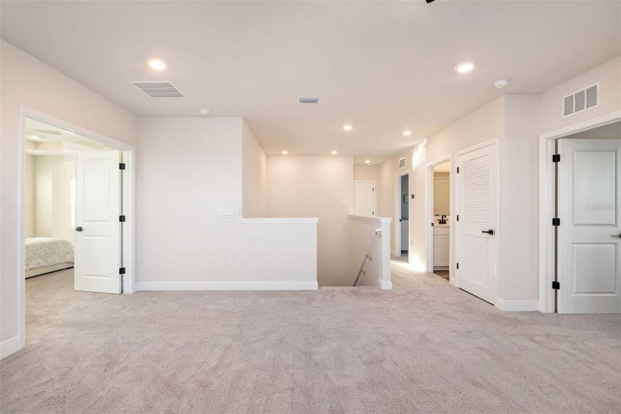 18320 Thistleberry Place, Bradenton, FL 34211 Photo