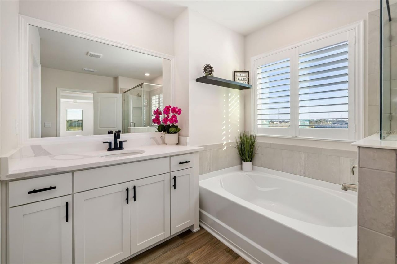 18320 Thistleberry Place, Bradenton, FL 34211 Photo