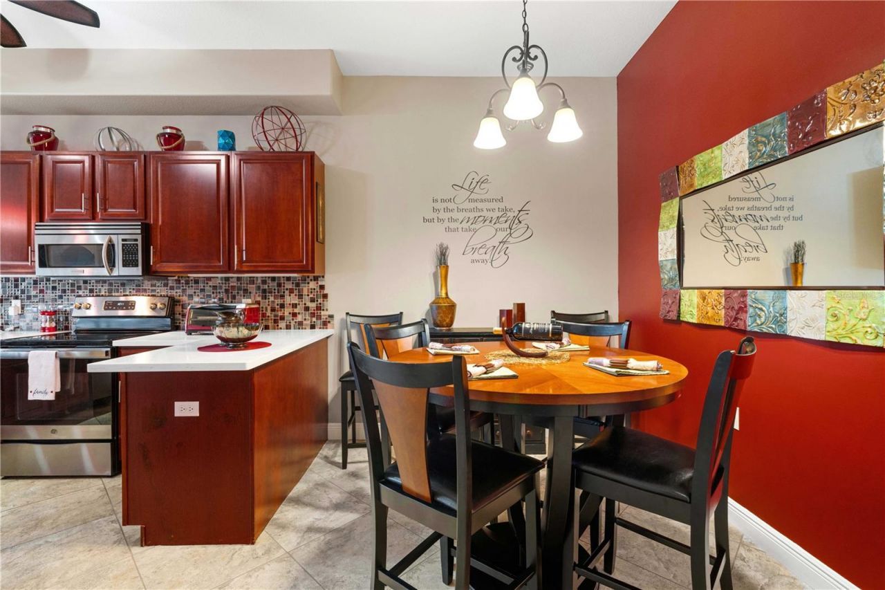 3334 Purple Martin Drive, Unit 215, Punta Gorda, FL 33950 Photo