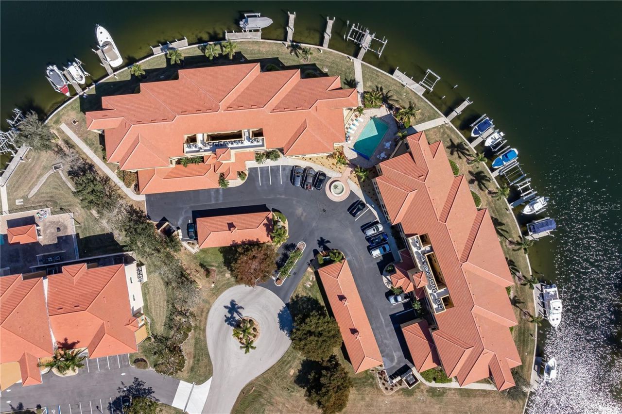 3334 Purple Martin Drive, Unit 215, Punta Gorda, FL 33950 Photo