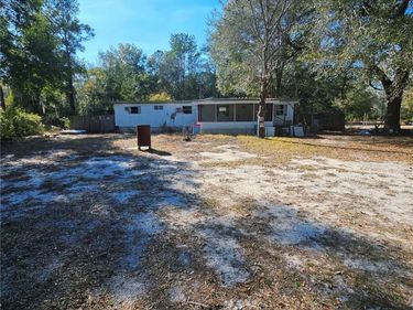 16376 NE 138TH AVENUE, FORT MC COY, FL 32134