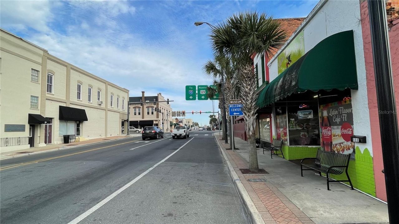 111 W Howard Street, Live Oak, FL 32060 Photo