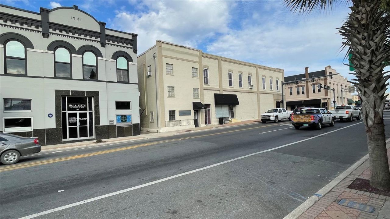 111 W Howard Street, Live Oak, FL 32060 Photo