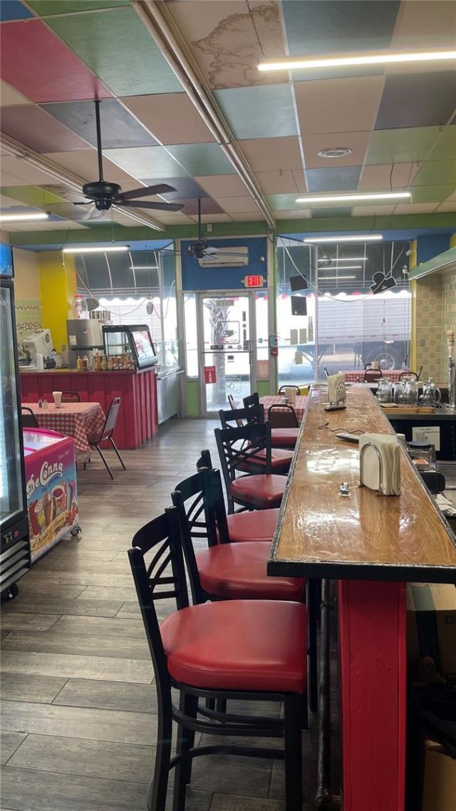 111 W Howard Street, Live Oak, FL 32060 Photo