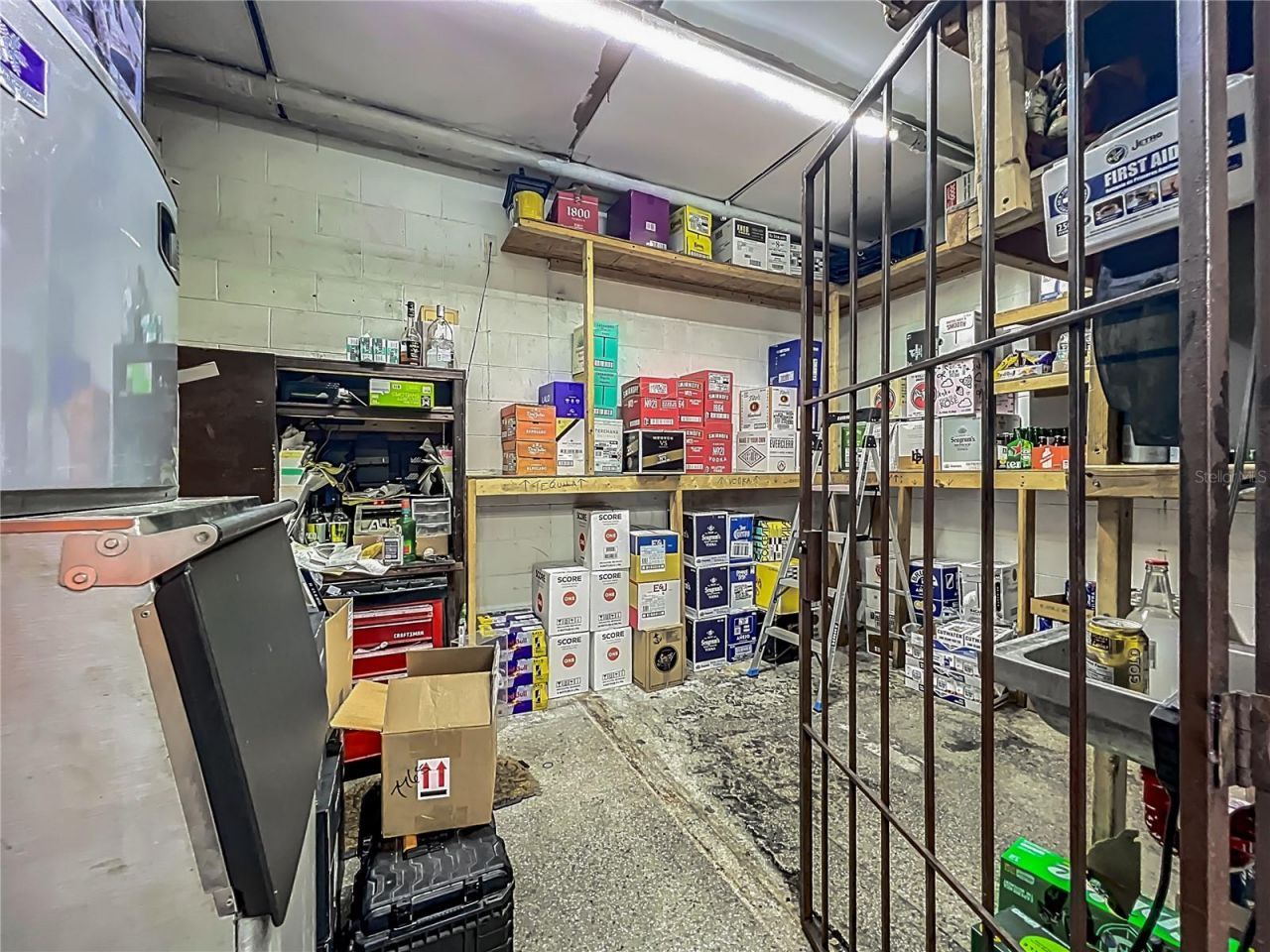 4898 Edgewater Drive, Orlando, FL 32804 Photo