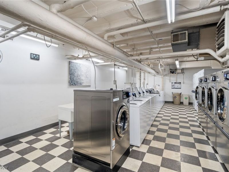 11820 Edgewater Drive, Unit 415, Lakewood, OH 44107 Photo 33