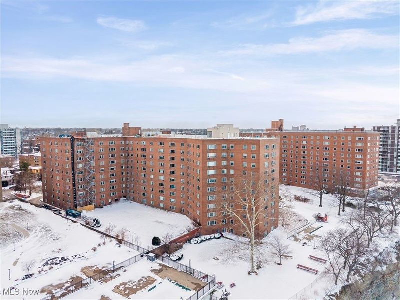 11820 Edgewater Drive, Unit 415, Lakewood, OH 44107 Photo 37