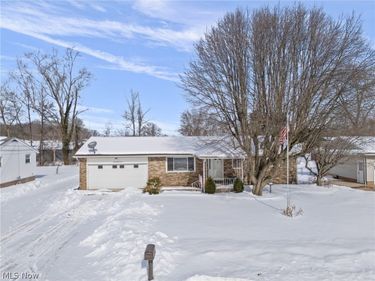 337 33rd Street SW, Canton, OH 44706