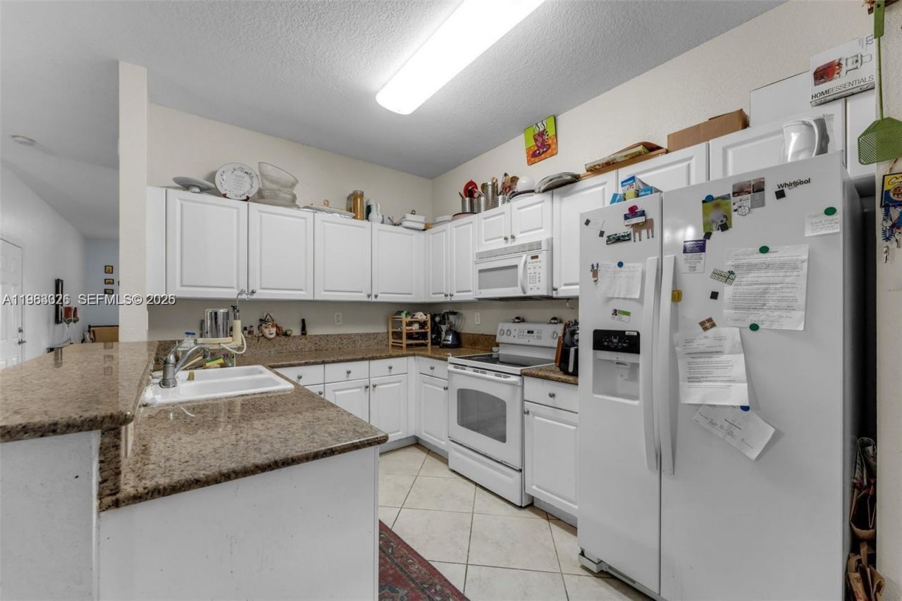 12979 SW 133rd St, Miami, FL 33186 Photo