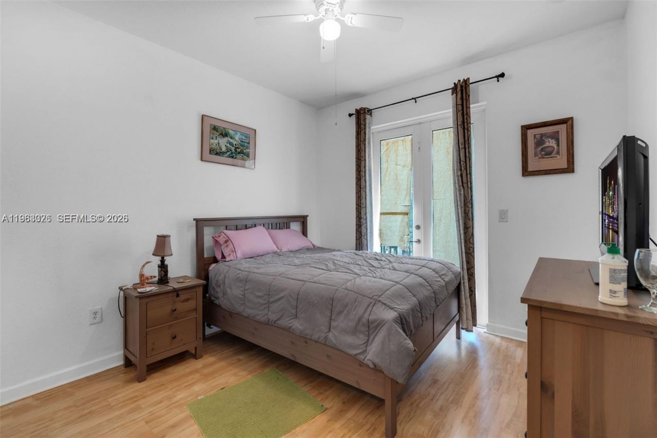 12979 SW 133rd St, Miami, FL 33186 Photo