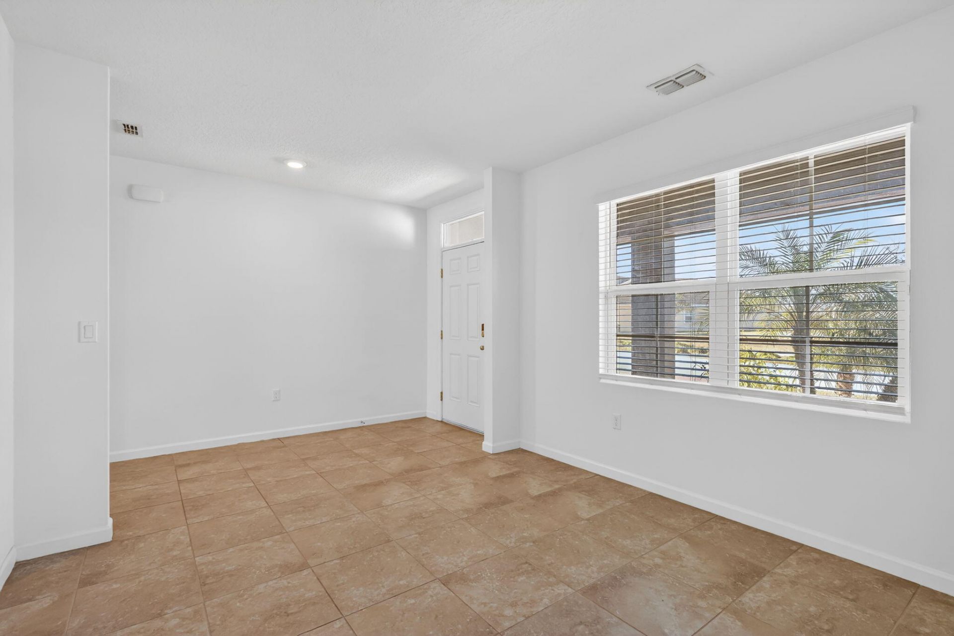 10493 SW Toren Way, Port Saint Lucie, FL 34987 Photo