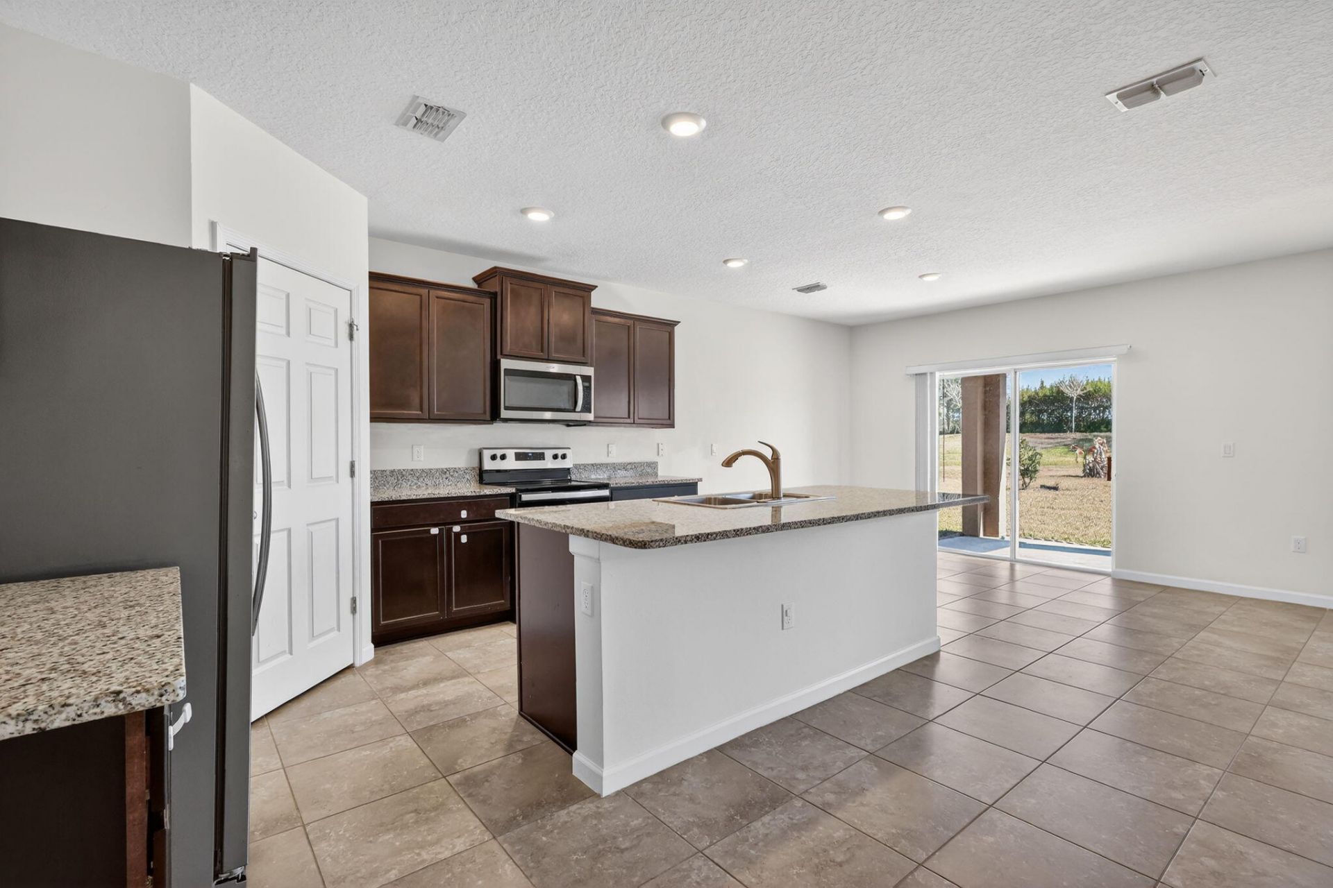 10493 SW Toren Way, Port Saint Lucie, FL 34987 Photo