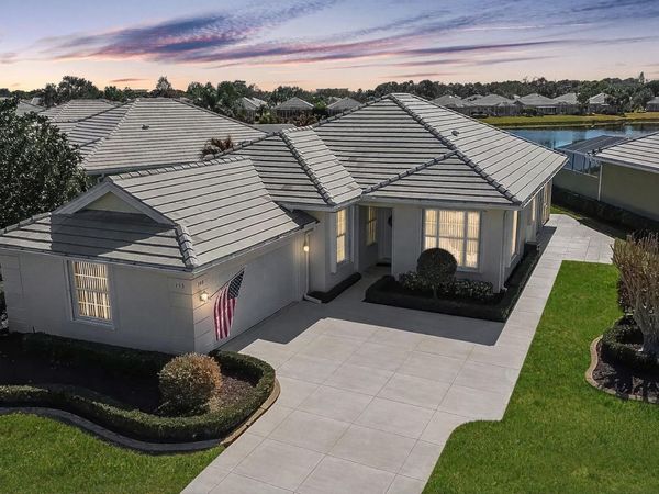 193 NW Bentley Circle, Port Saint Lucie, FL 34986