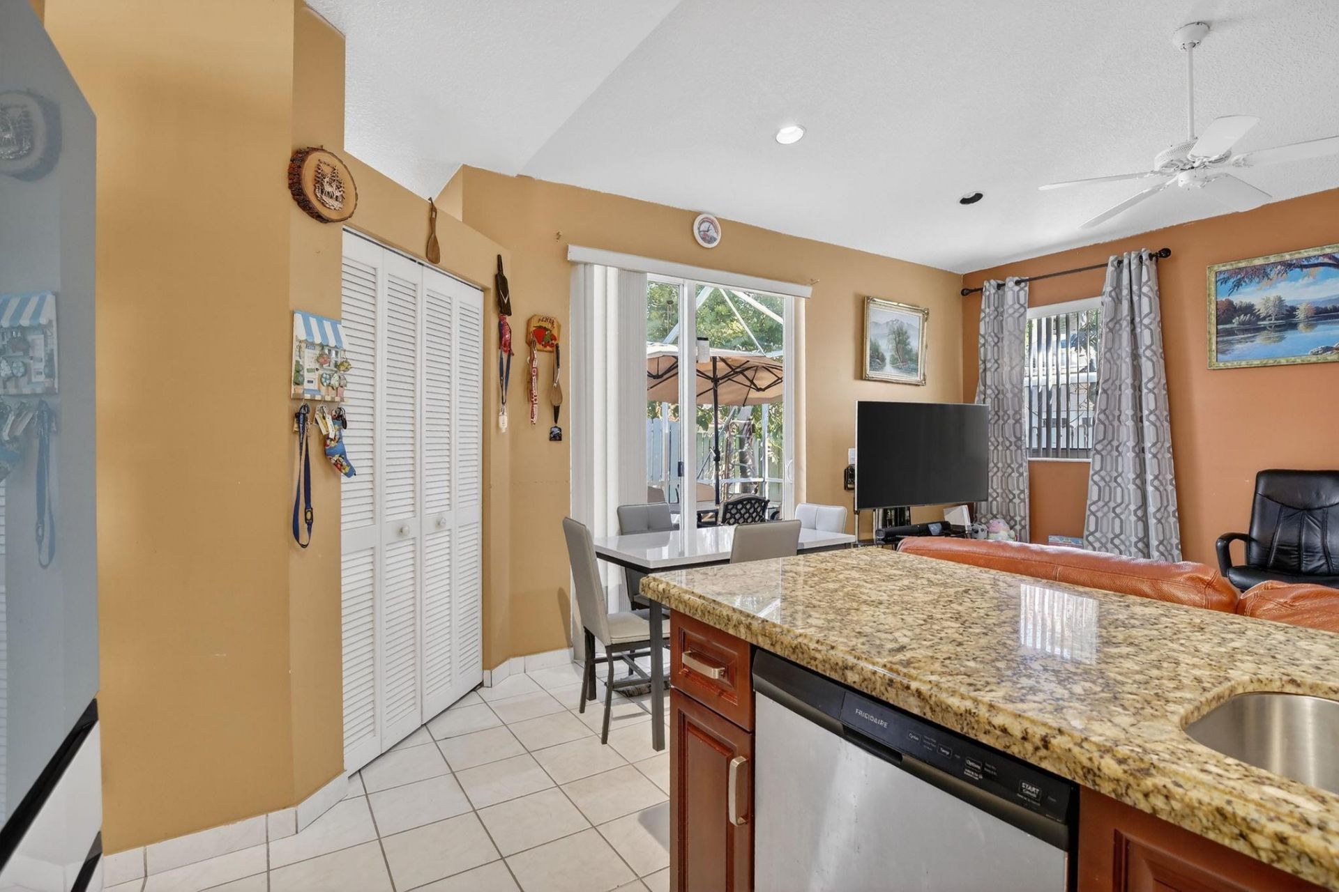 226 NW 75th Way, Plantation, FL 33317 Photo