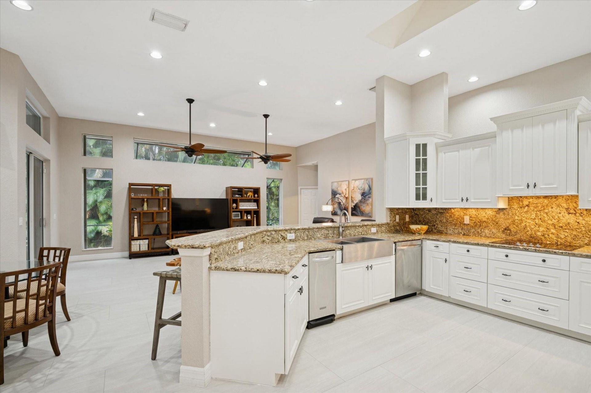 830 NW 122nd Ave, Plantation, FL 33325 Photo