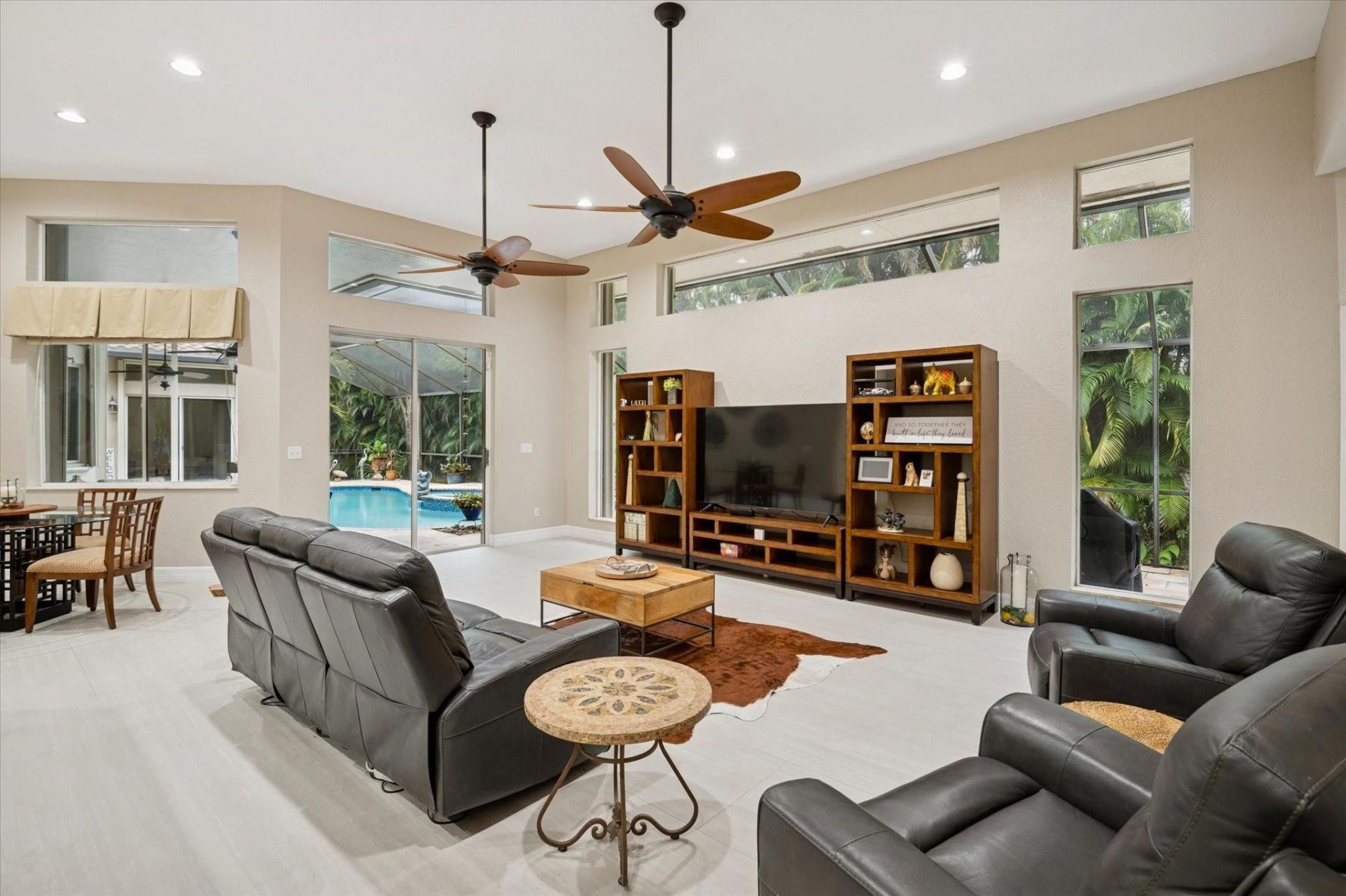 830 NW 122nd Ave, Plantation, FL 33325 Photo